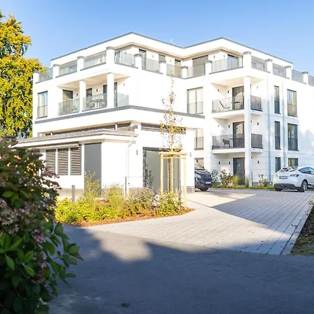 Strandvilla 11 2 Og Цингст
